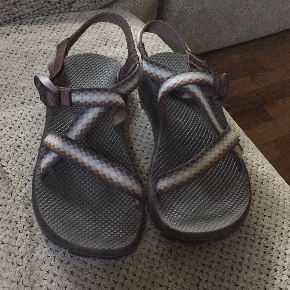 Chaco Women’s size 11- chocolate ombré